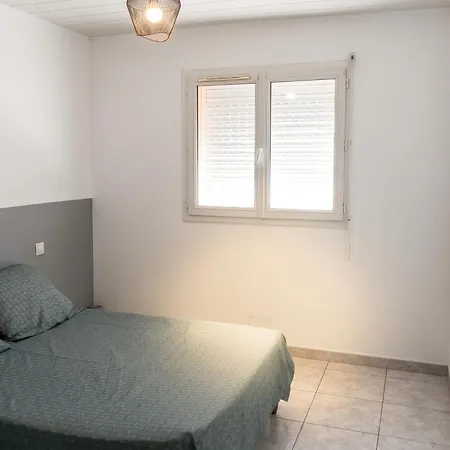 Saint-andre 35 M² Avec Piscine Appartement *